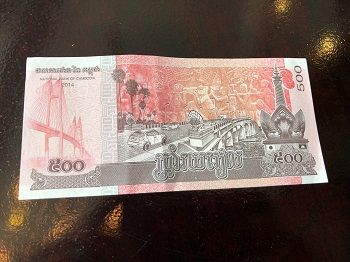カンボジアの通貨はリエルとUSドル？ レートや両替方法など詳しく解説