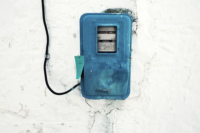 カンボジアの公共料金はいくら？ 生活に欠かせない電気、水道、ガス事情を紹介