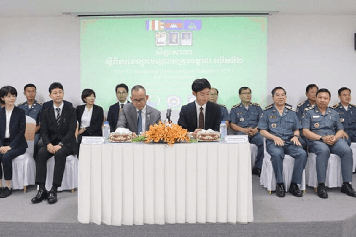 日本支援で税関人材が進化、カンボジアで24人認定