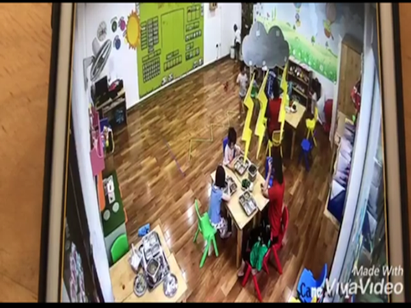 ハノイで園児虐待、幼稚園教員解雇か