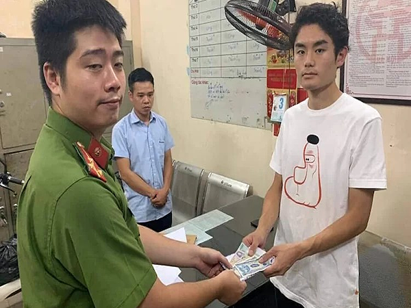 日本人大学生からぼったくり、Grab運転手を解雇