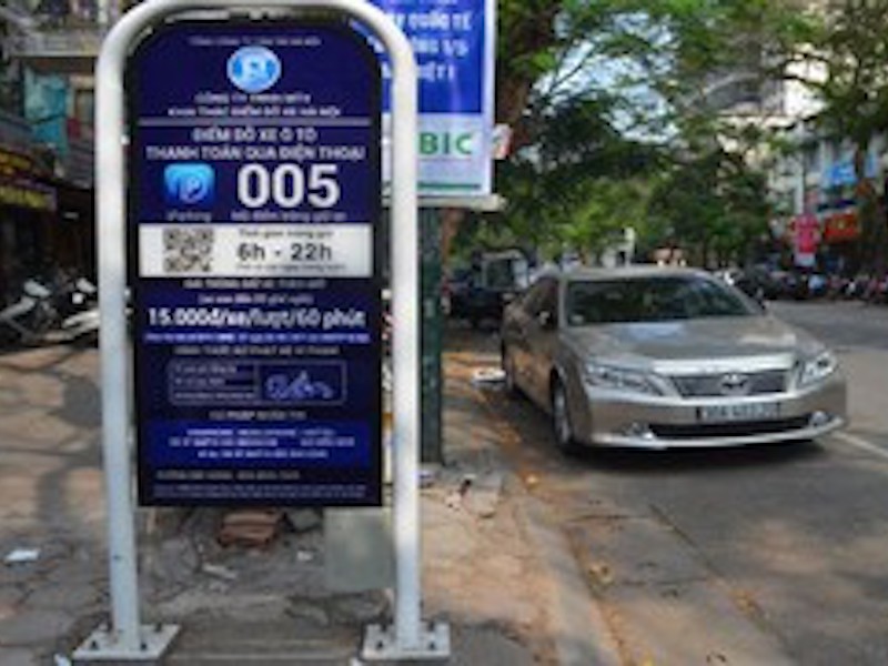 ハノイ、駐車料金支払いアプリ「iParking」のサービス延長へ