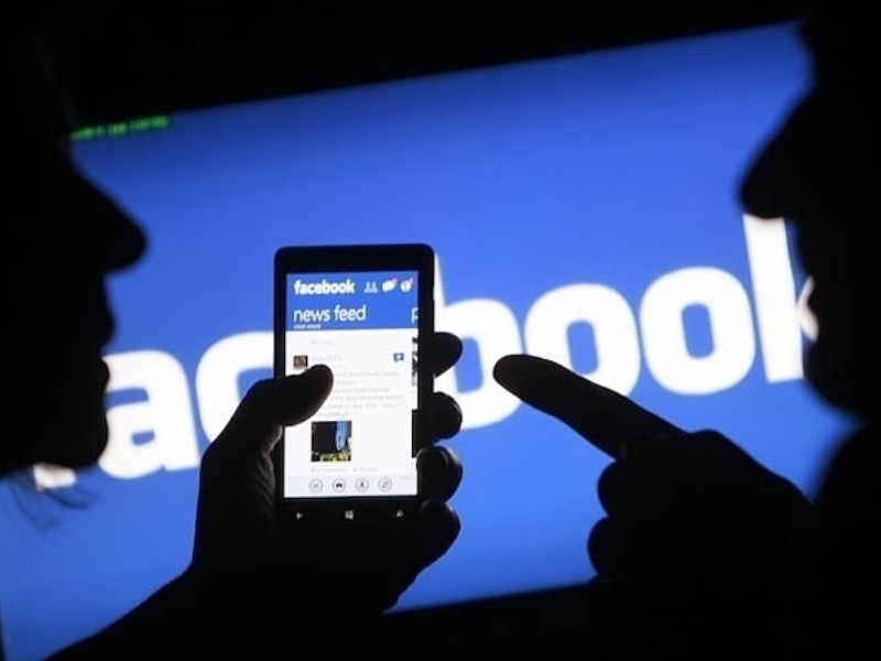 Facebookで反政府プロパガンダ、男性逮捕