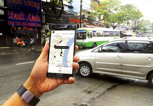 HCMCのタクシー会社、GrabとUberの出現により3,000台を削減