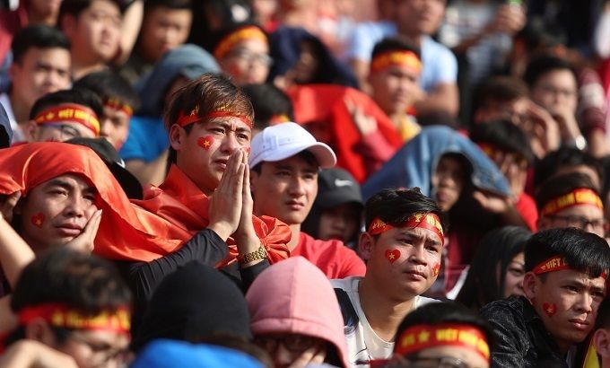 サッカーU23決勝をどこで見る?各地で大画面スクリーンを設置