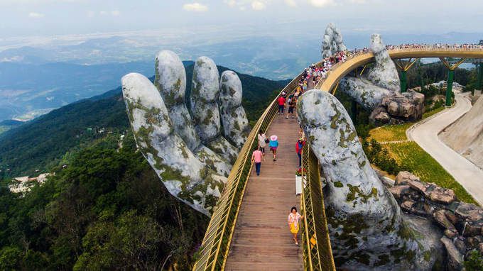 ゴールデンブリッジの写真が世界各国の旅行雑誌に取り上げられる