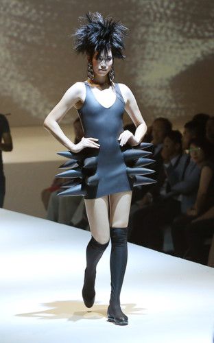 小篠順子氏、ハノイでファッションショーを開催