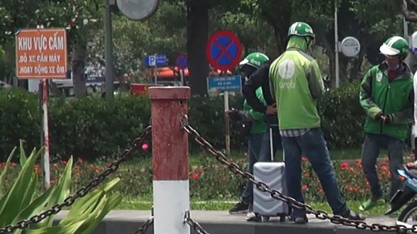 ホーチミン、偽装Grabバイクドライバー被害多発
