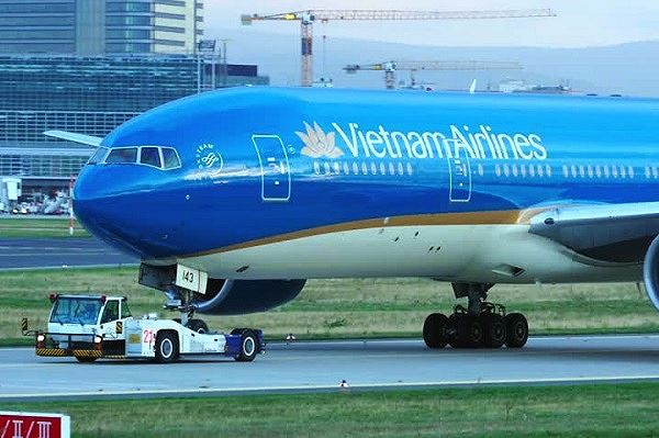 ベトナム航空関西-ダナン便、台湾に緊急着陸、乗客の体調不良か