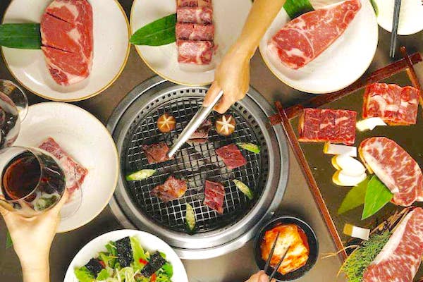 ビンコムプラザのSumoBBQの旧記事掲載写真