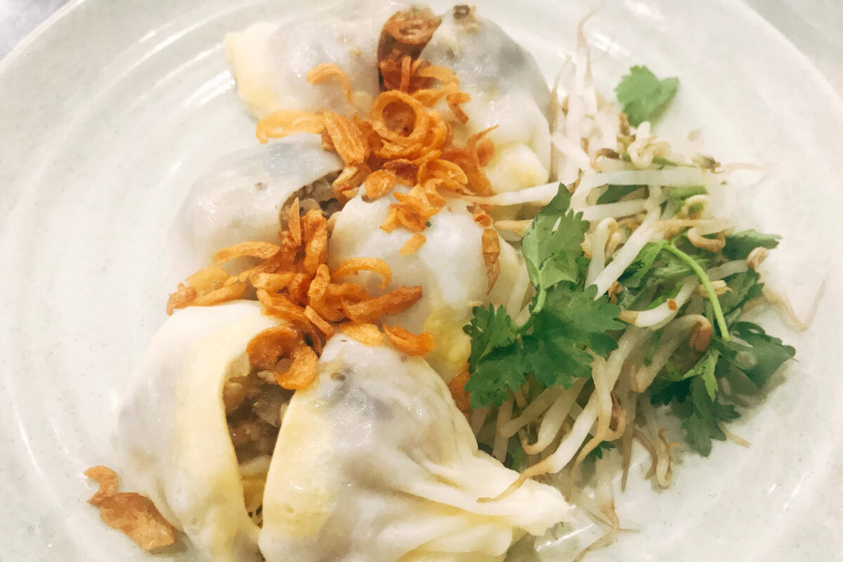 ホーチミンで食べる！もちもち食感のバインクオン
