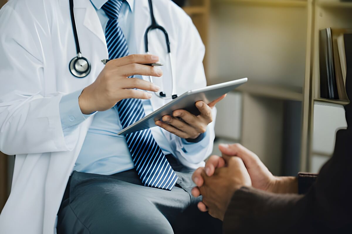 春こそ健康診断を｜早期発見・早期治療のために（LOTUS CLINIC）