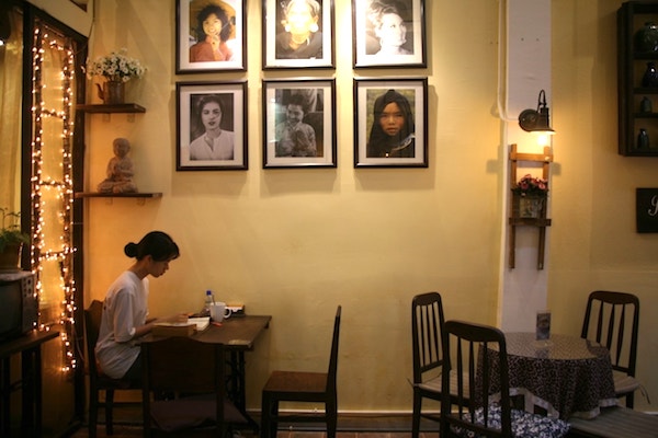 ホーチミンのLittle HaNoi Egg Coffeeのエッグコーヒー