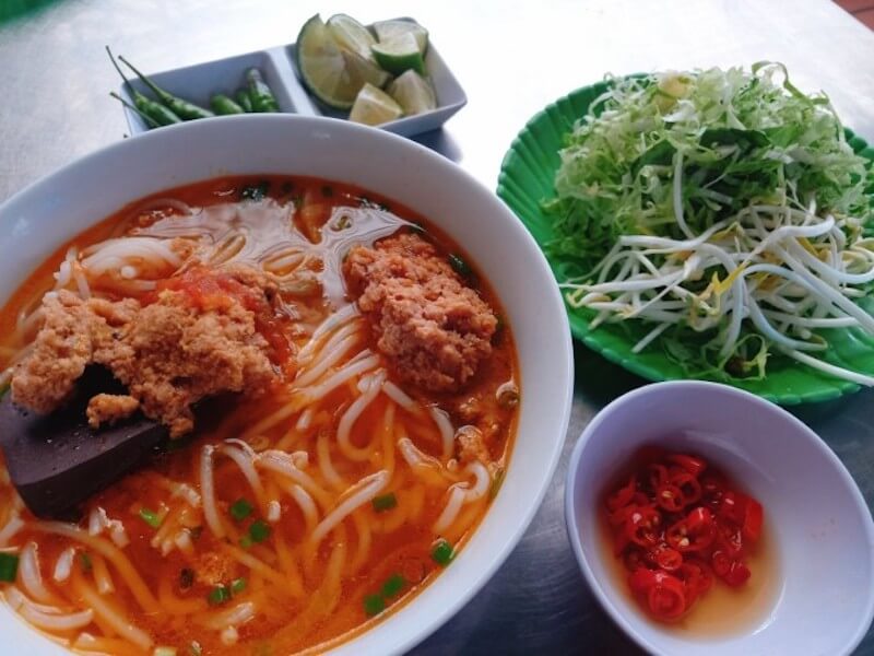 ブンリュウ（Bún riêu）