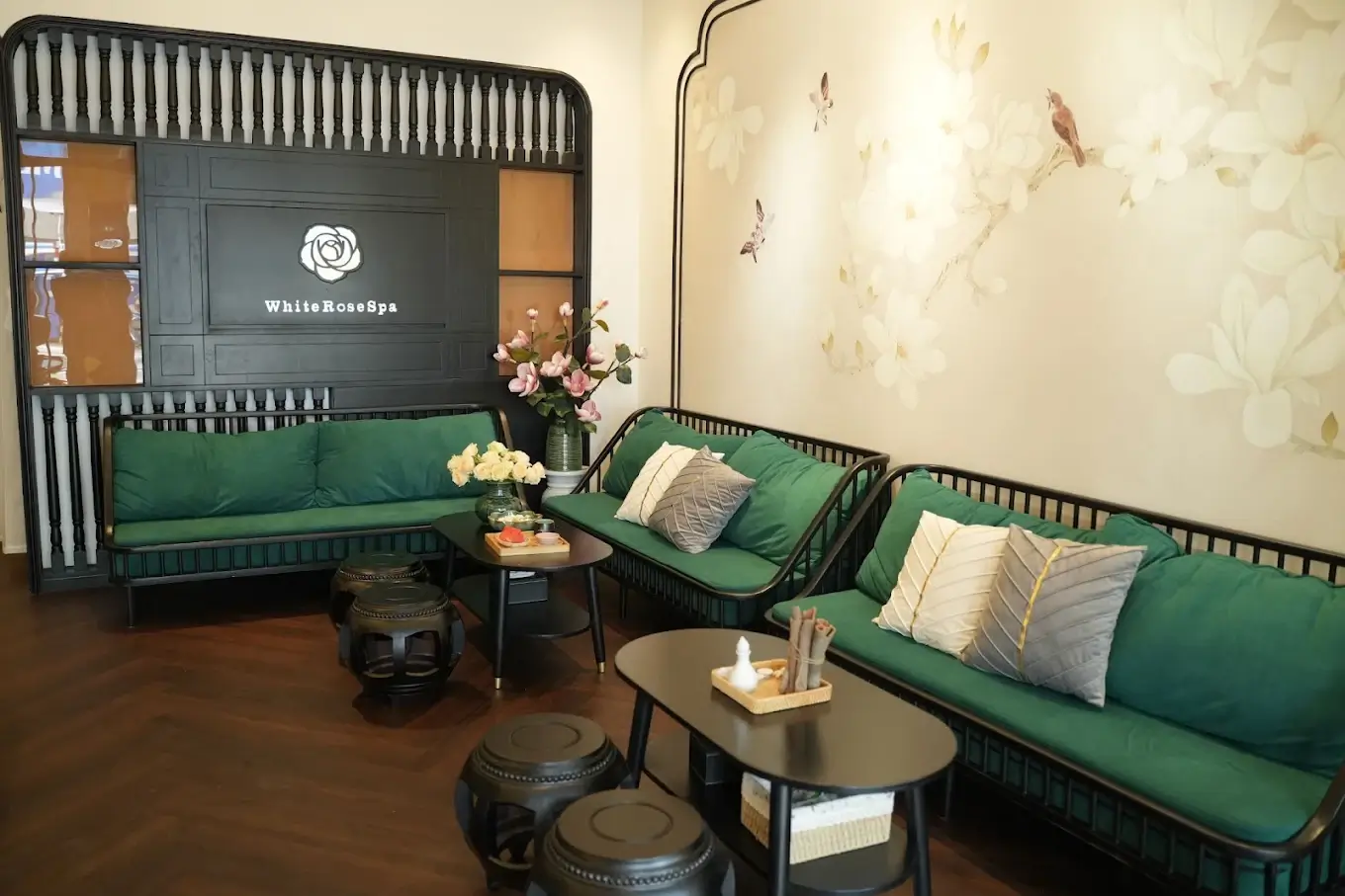 White Rose Spaの店内
