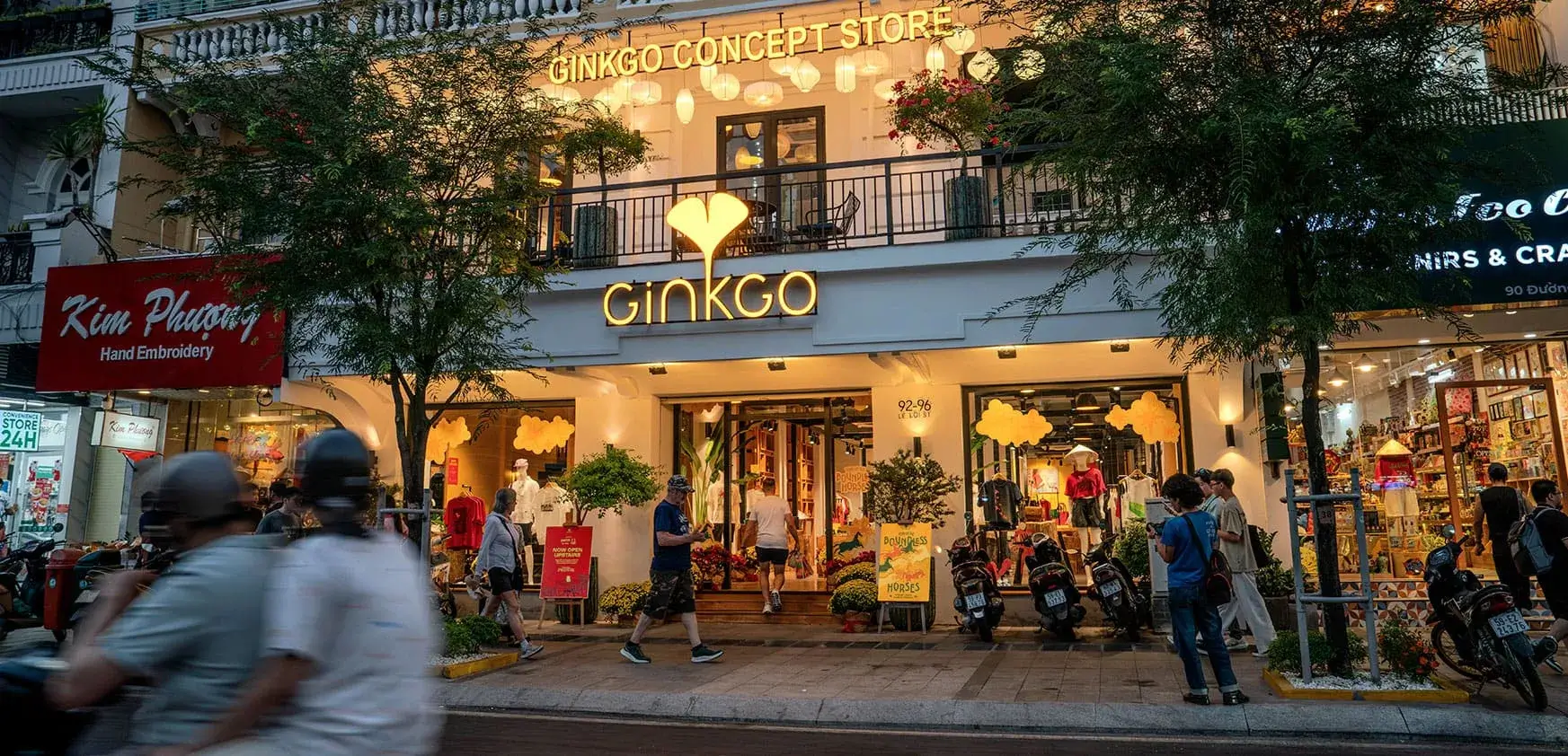 Ginkgo Concept Store 92-96 L&ecirc; Lợi店の外観