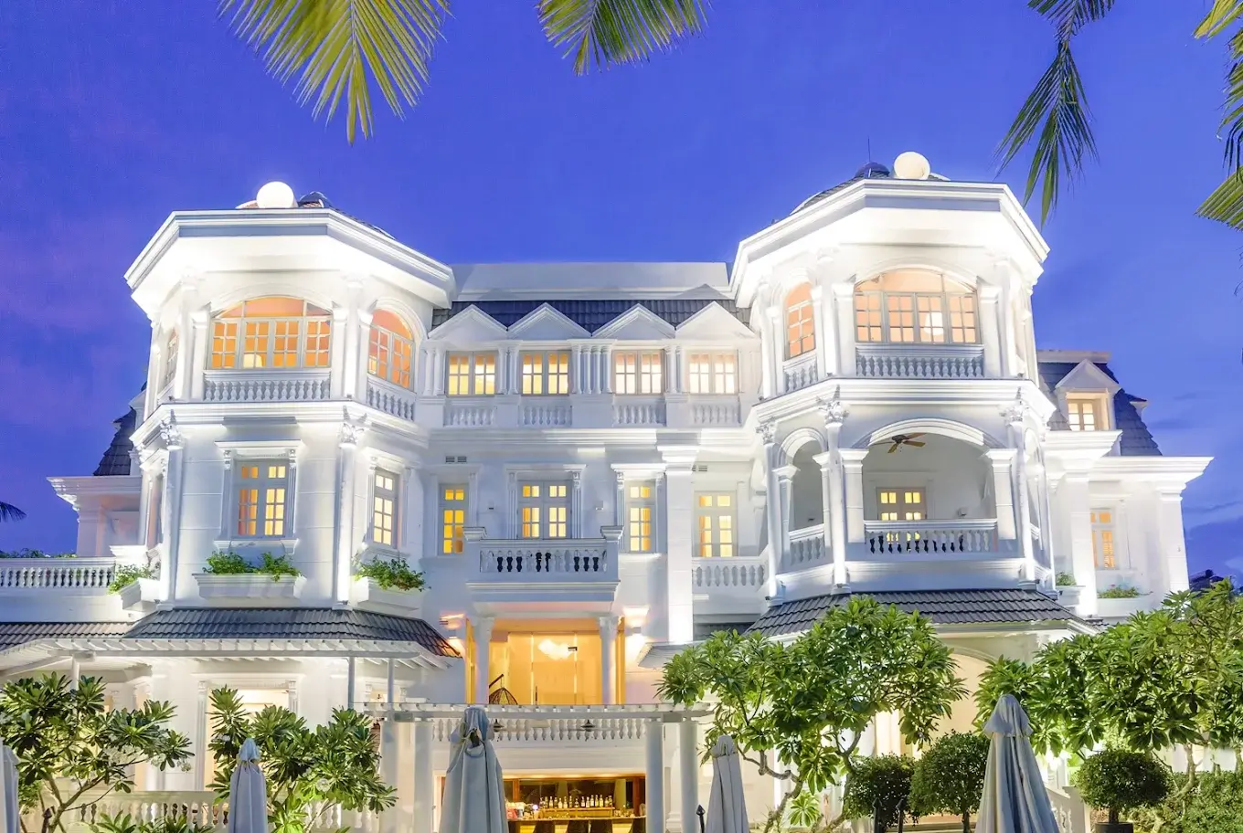 Villa S&ocirc;ng Saigonのリバーサイドホテル