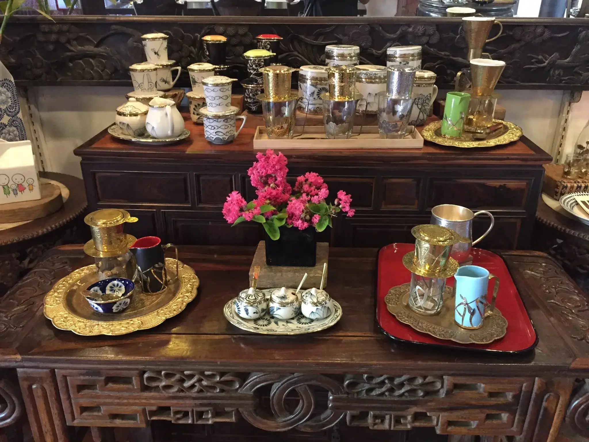 Reaching Out Arts & Craftsの工芸品