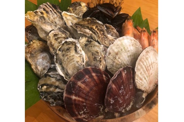 牡蠣好きが作る牡蠣好きへのお店