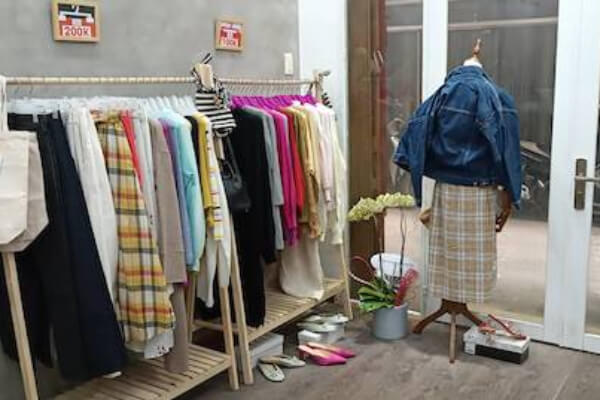 日本のブランド服を格安で。