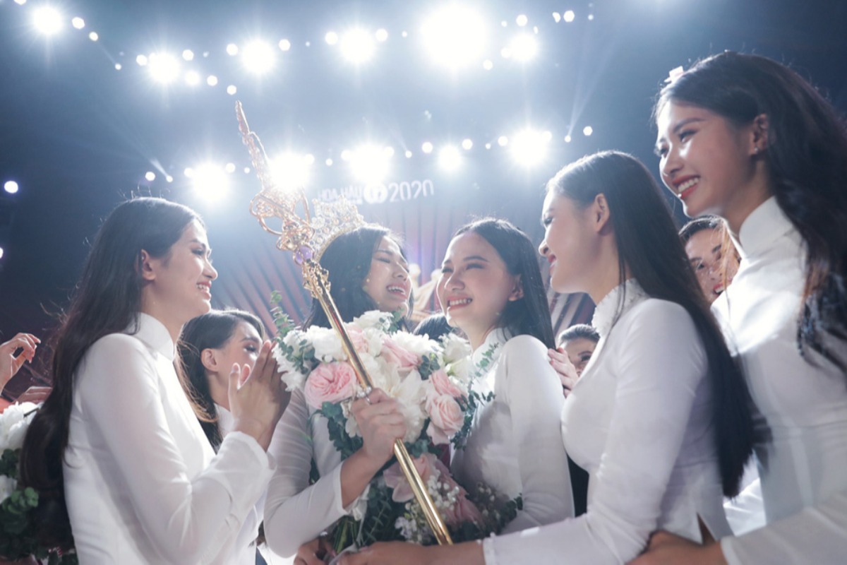 ミスベトナム2020決まる、タインホア出身19歳女子大生