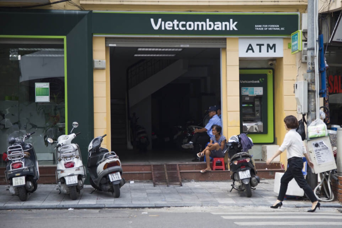 ベトナム国内の銀行、預金金利引き下げ　コロナで資金借入の需要低迷