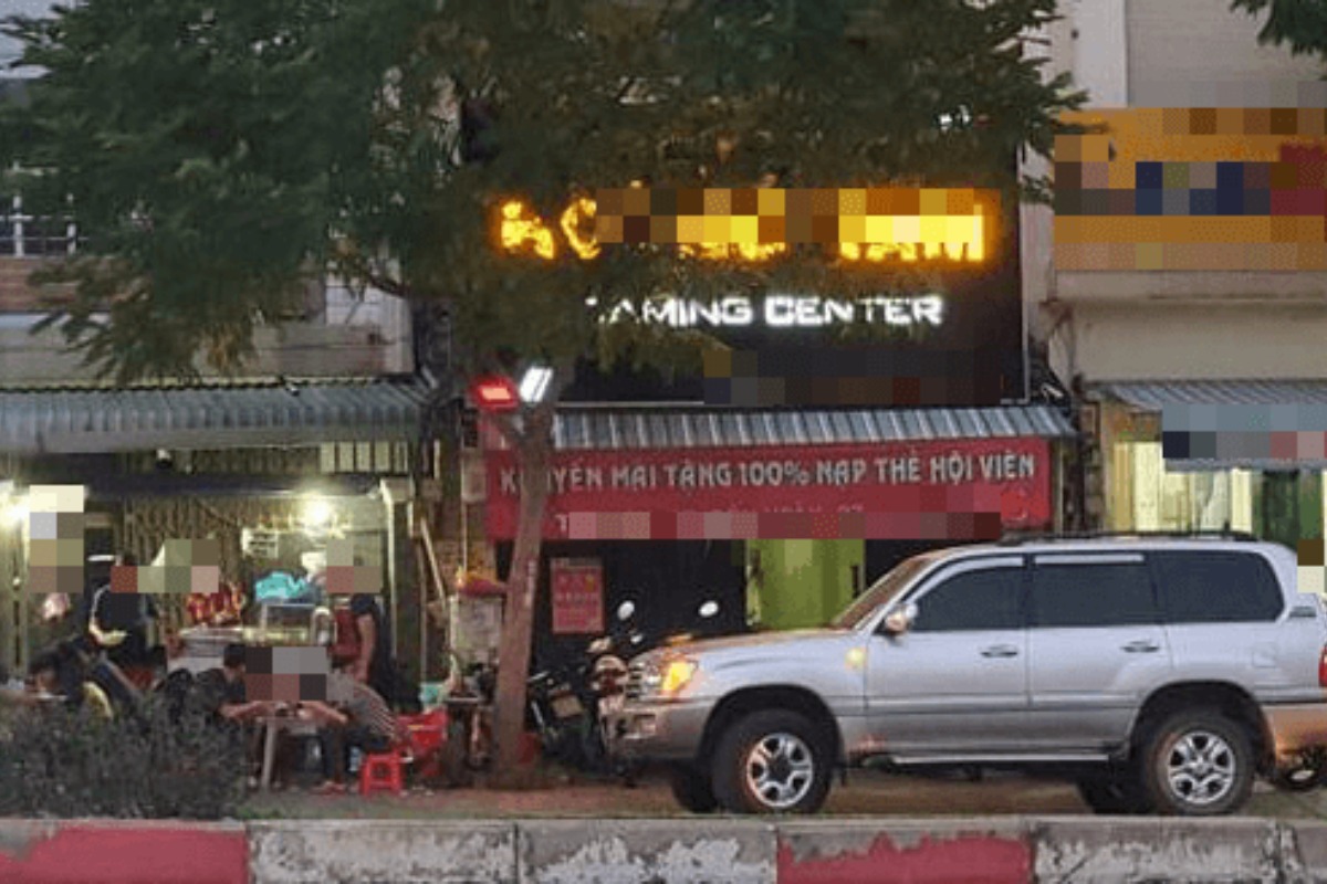 オンラインゲームネットカフェ従業員、店主に監禁され自殺