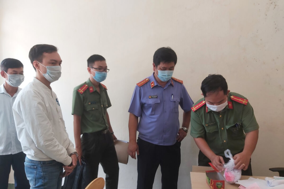 専門家と偽った韓国人のベトナム入国をほう助、ベトナム人男性逮捕