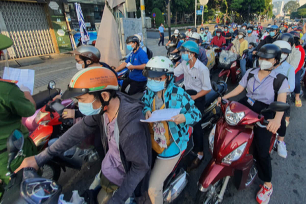 ホーチミン、外出規制も1日約100万人が外出、車両12万台