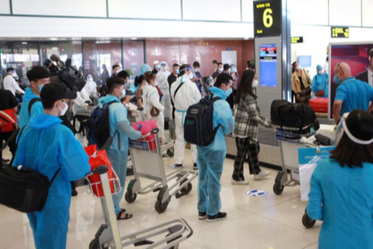 ノイバイ国際空港、監視カメラ2000台を導入　接触者追跡で
