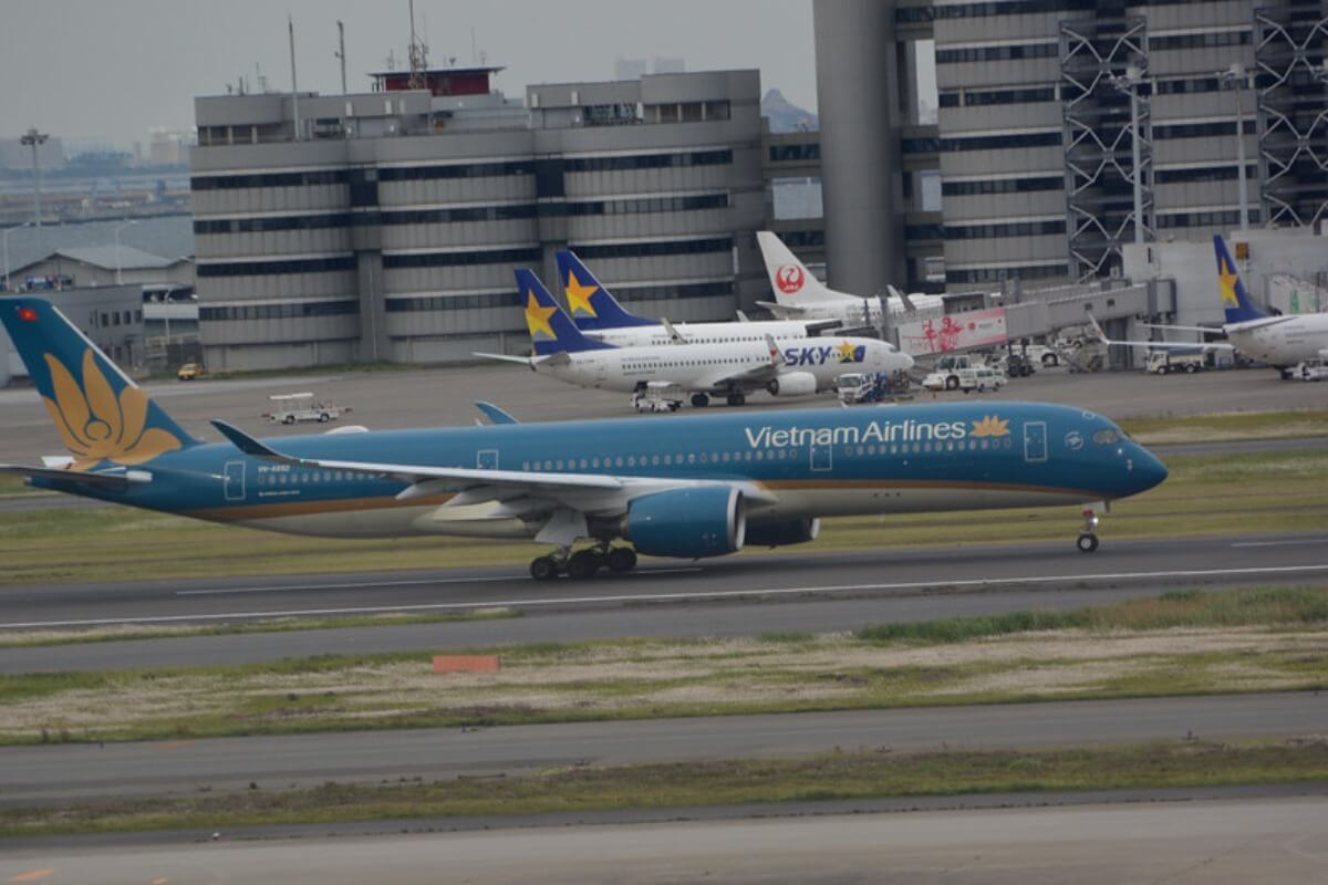 チン首相：12月初旬にも日本線を含む国際線の再開を計画