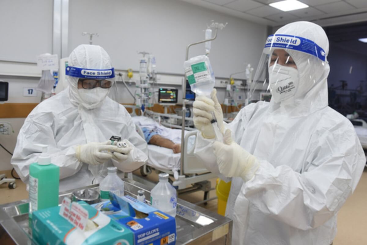 ベトナム：新型コロナ感染者2万1728人　4日
