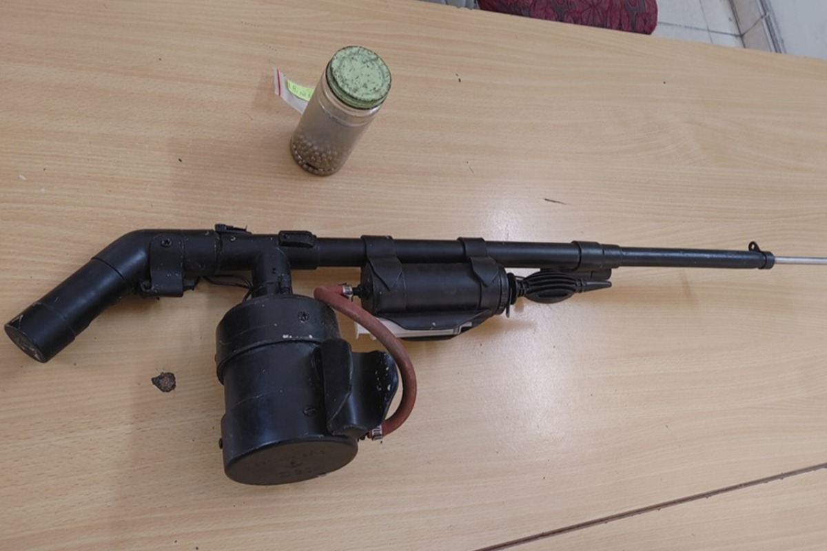 70歳男性が自家製銃で交通標識に発砲、住宅にも被害か　ハイフォン