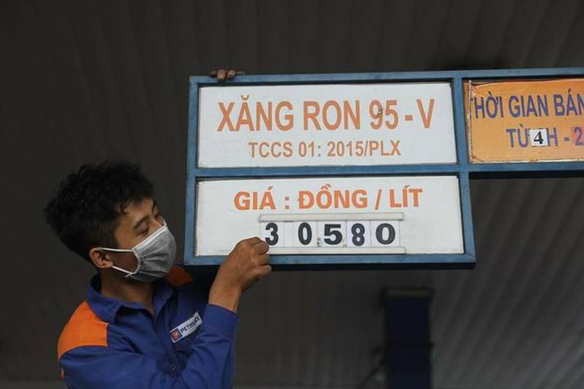 ガソリン価格、5％上昇し史上最高値に
