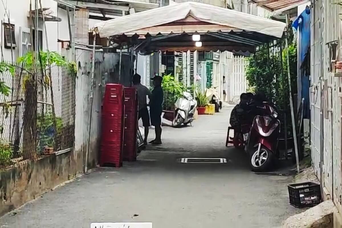 ホーチミン市の17歳青年、16歳の婚約者を殺害