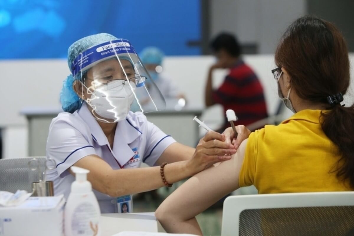 ベトナム:新型コロナ感染者774人、前日比92人減 16日