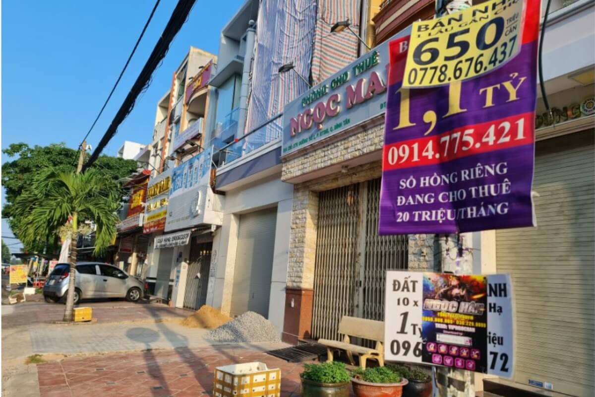 ベトナムの若者、都会の持ち家を夢に地方への投資行う