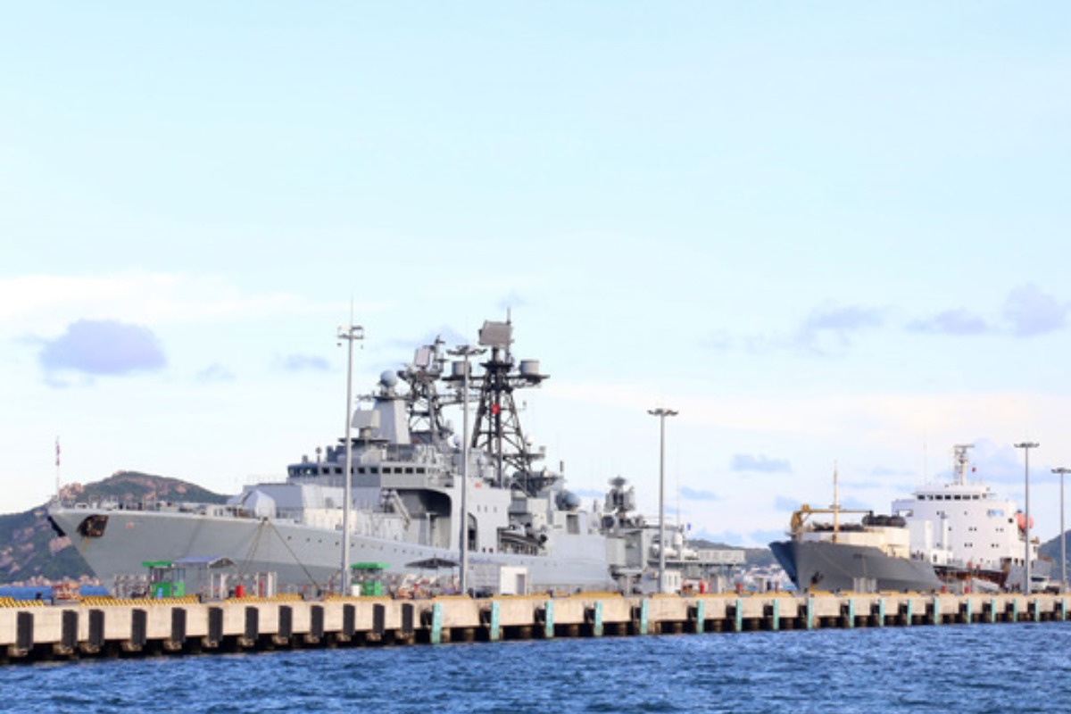 ロシア海軍の艦船3隻、3日間のベトナム訪問を終了