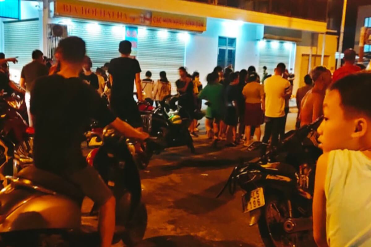 レストランで頭部を切断された女性の遺体見つかる、容疑者は自殺か