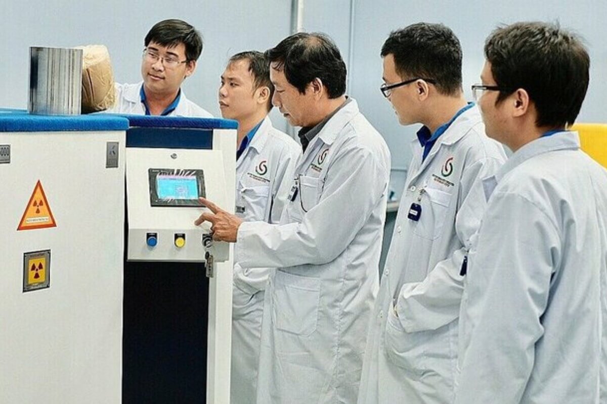 ホーチミン市は有能な人材への給与が非常に低い：専門家