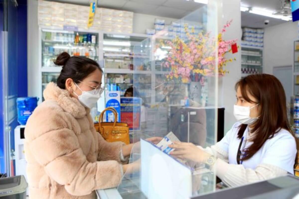 ベトナム:新型コロナ感染者1428人、前日比387人減少 14日