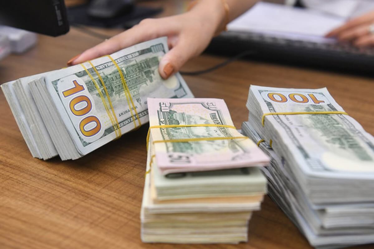 ベトナム人労働者の送金は年間1兆円超え：政府報告書