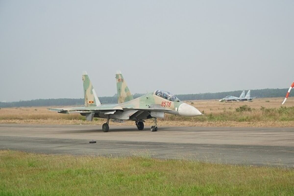 ベトナム航空局、軍用空港の民間利用を要望