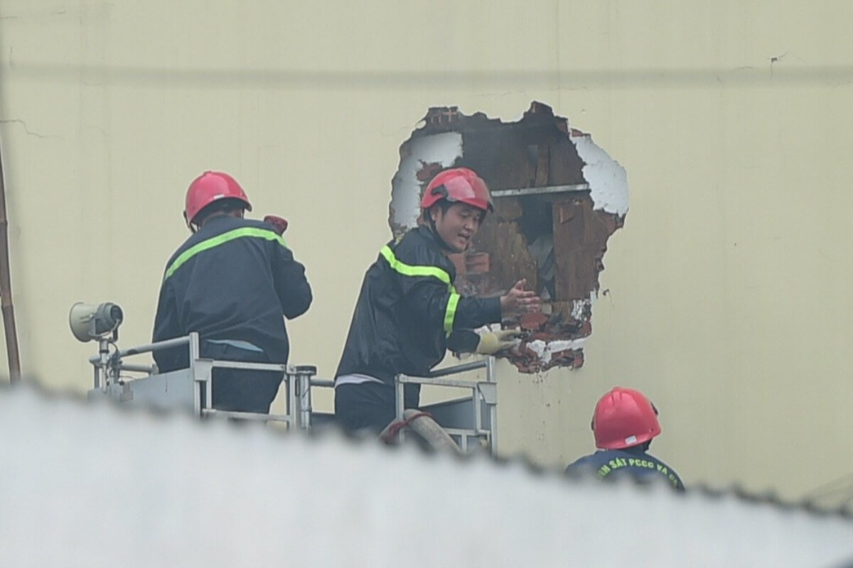 ビンズオン省のカラオケ店火災、死亡者は計33人に