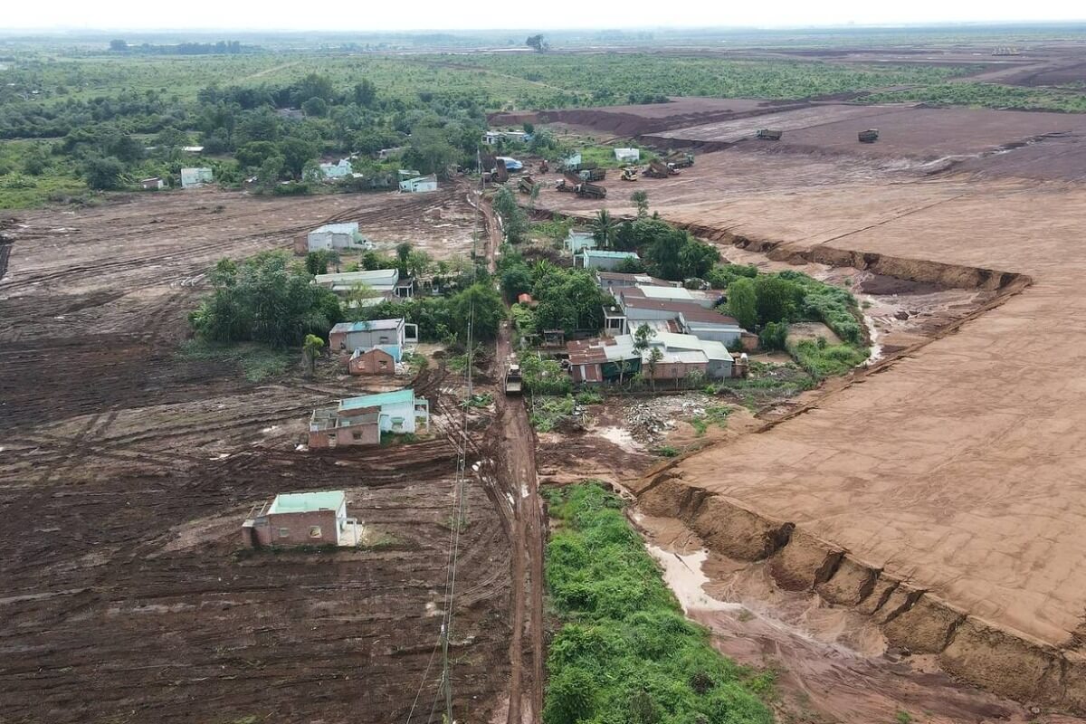 建設中のロンタイン国際空港、用地買収に行き詰まる