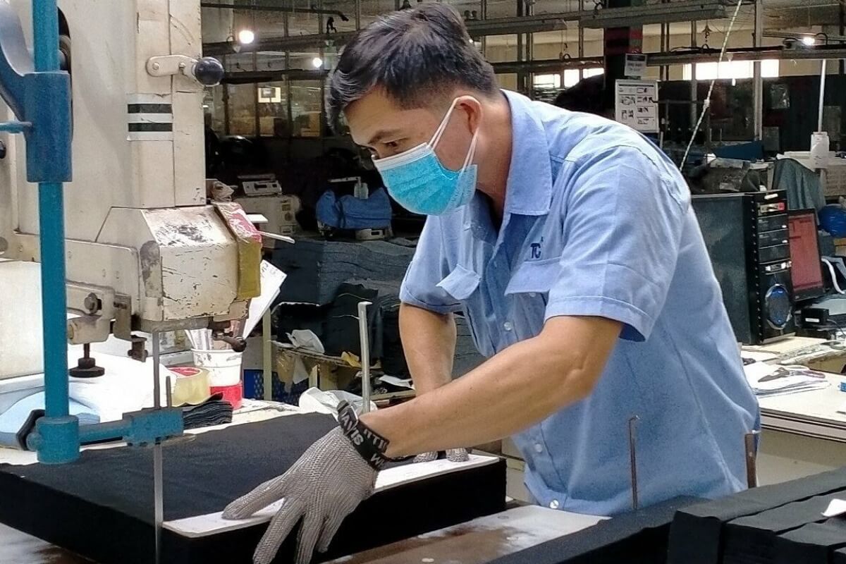欧米の受注が減少、ベトナムの工場は「寒い冬」に備える