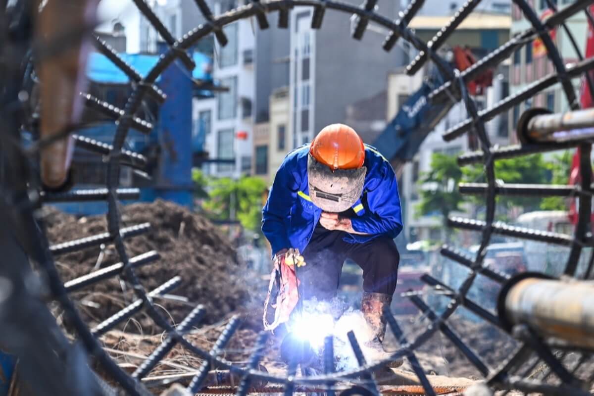 ベトナムの成長率予想を7.6%に上方修正：HSBC