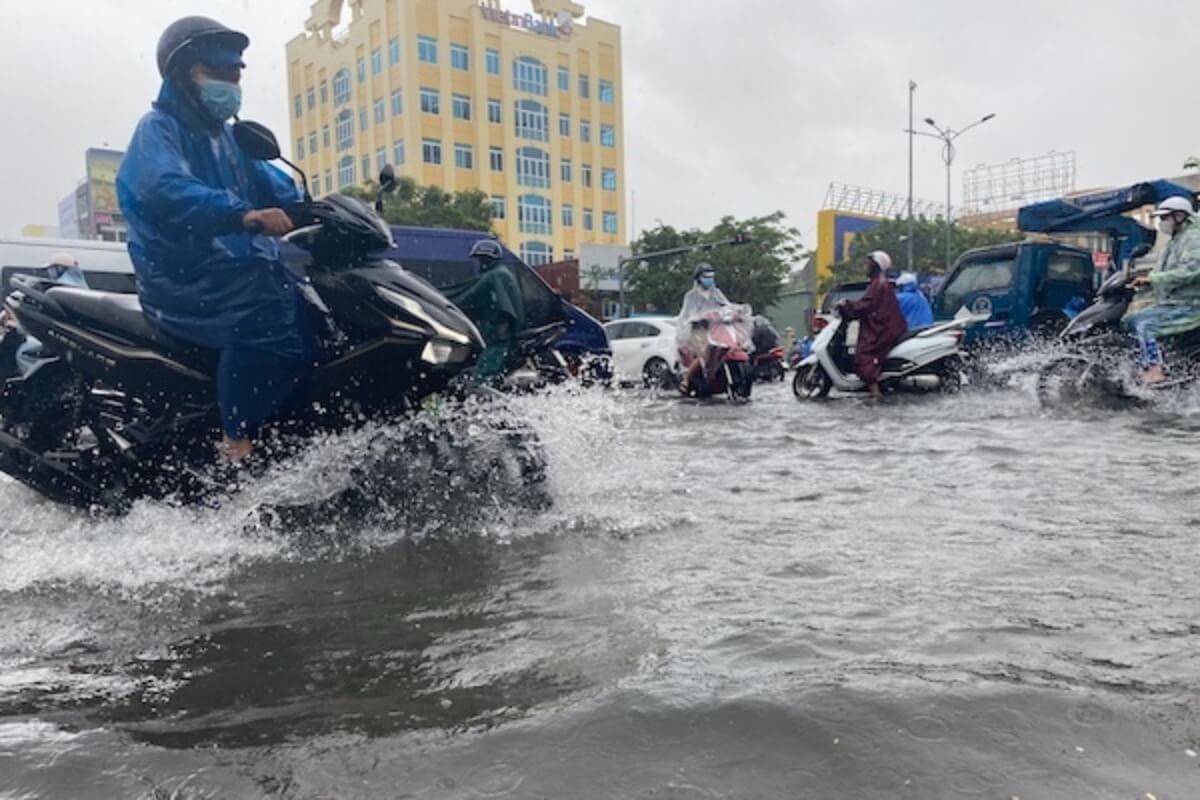 ダナン市での大雨、多くの住民が先日と同様の災害を懸念