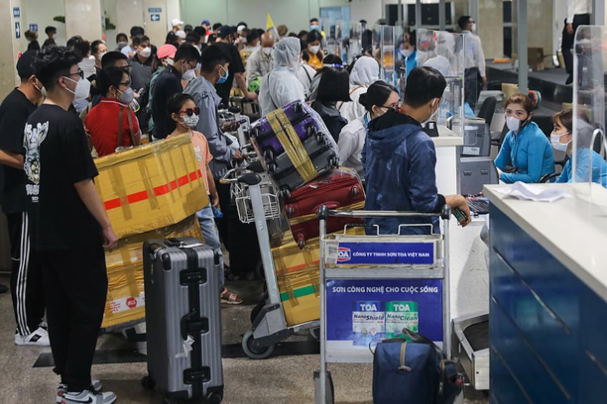 タンソンニャット国際空港、テトに向け1日20便を増便