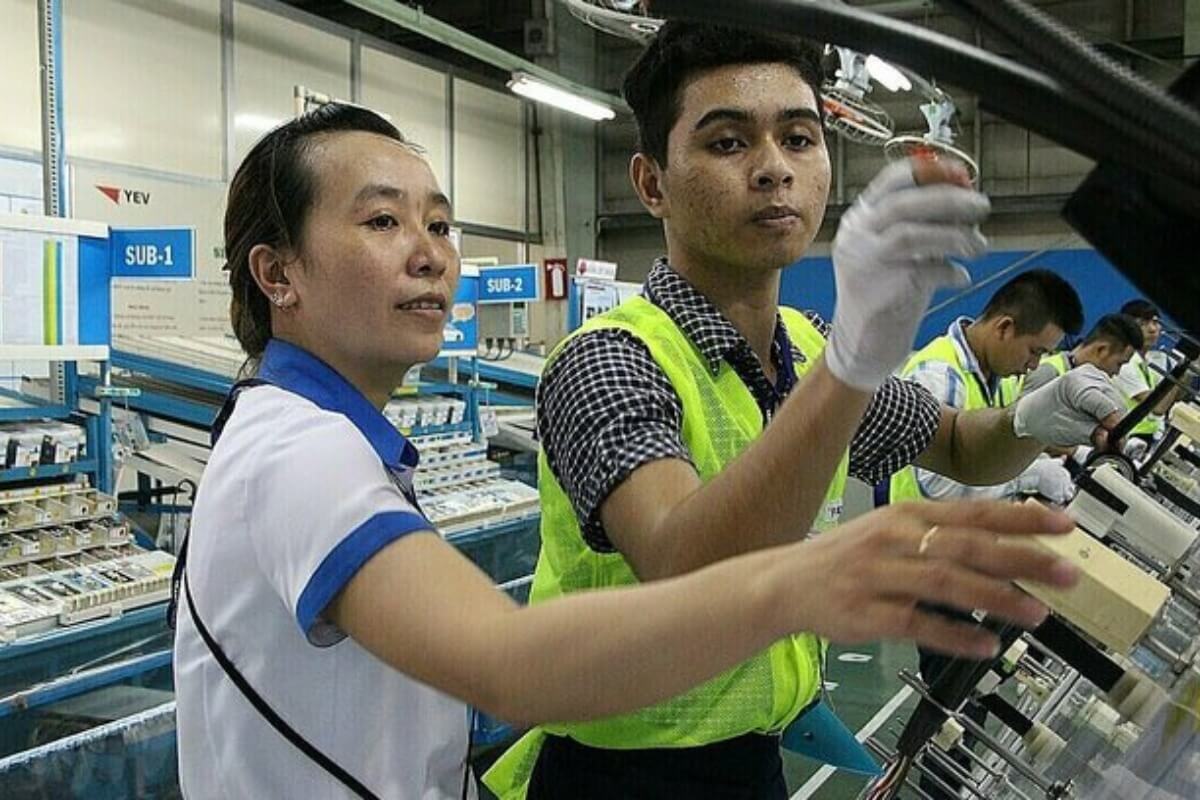 ビンズオン省の工場各社、計9000人の労働者を募集